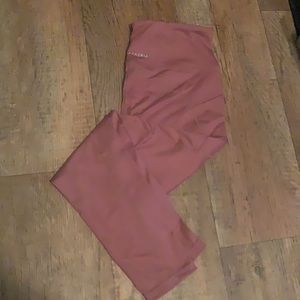 BCBGMAXAZRIA Size Medium Mauve Workout Leggings